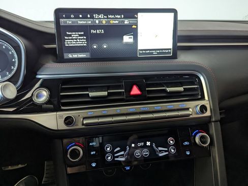 Used 2024 Genesis G70 2.5T w/ Sport Prestige Package image 42