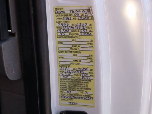 Used 2021 Ford F550 2WD SuperCab Super Duty image 51