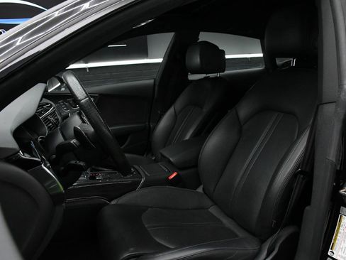 Used 2018 Audi RS 7 Performance image 25