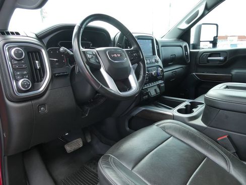 Certified 2020 GMC Sierra 2500 SLT w/ Technology Package AWD/4WD image 23