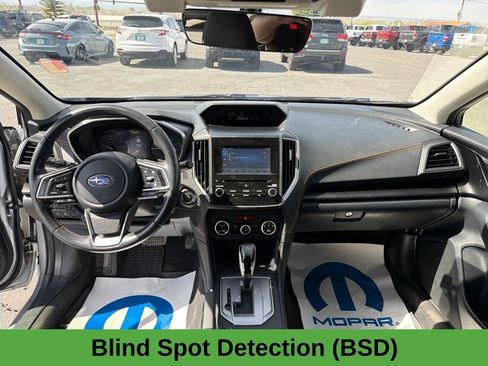Used 2021 Subaru Crosstrek 2.0i Premium w/ Moonroof Package AWD/4WD image 14