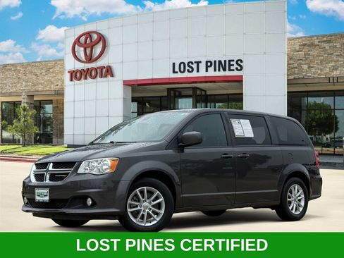 Used 2020 Dodge Grand Caravan SE FWD image 1