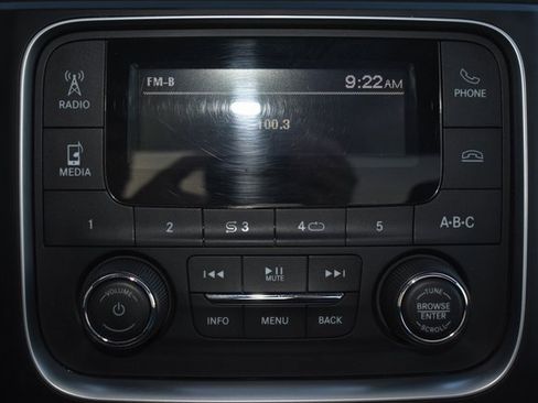 Used 2017 RAM 2500 Tradesman w/ Chrome Appearance Group image 22