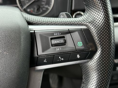 Used 2024 Mitsubishi Outlander SE FWD image 17