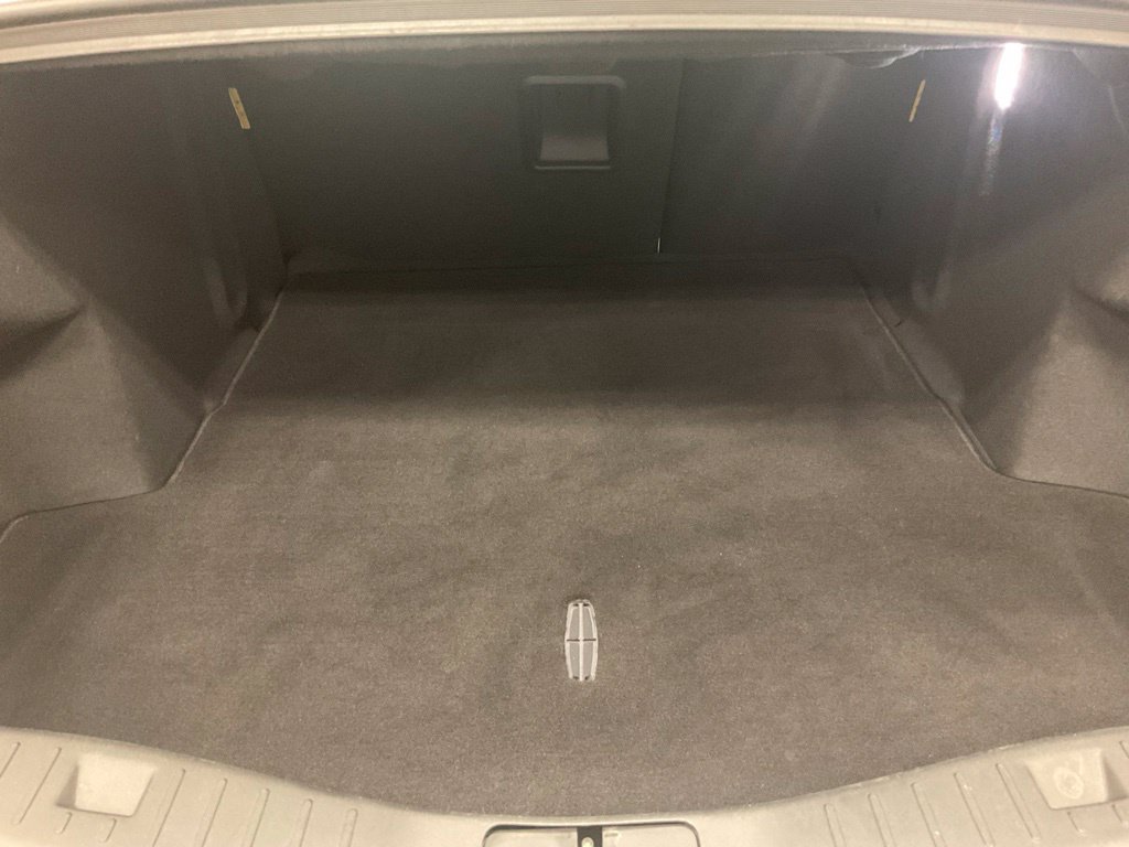 Used 2019 Lincoln MKZ Reserve FWD image 37