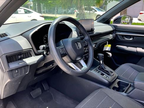 Used 2024 Honda CR-V Sport image 16
