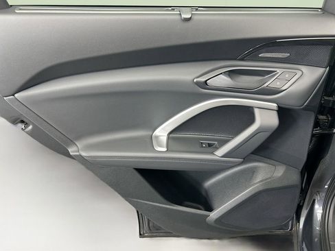 Used 2025 Audi Q5 Premium Plus image 26