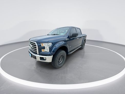 Used 2016 Ford F150 XLT w/ Equipment Group 302A Luxury AWD/4WD image 4