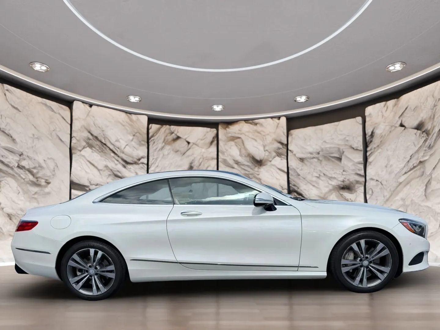 Used 2016 Mercedes-Benz S 550 4MATIC Coupe image 4