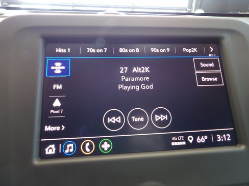 Used 2024 Chevrolet Equinox LT w/ LPO, Floor Liner Package image 35