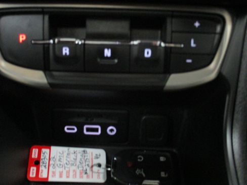 Certified 2022 GMC Terrain Denali image 31