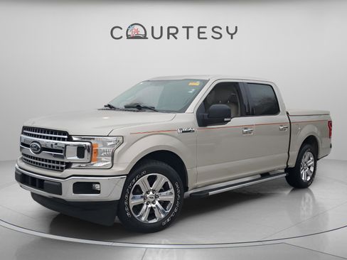 Used 2018 Ford F150 XLT w/ Equipment Group 302A Luxury image 1