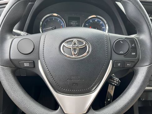Used 2019 Toyota Corolla LE FWD image 20