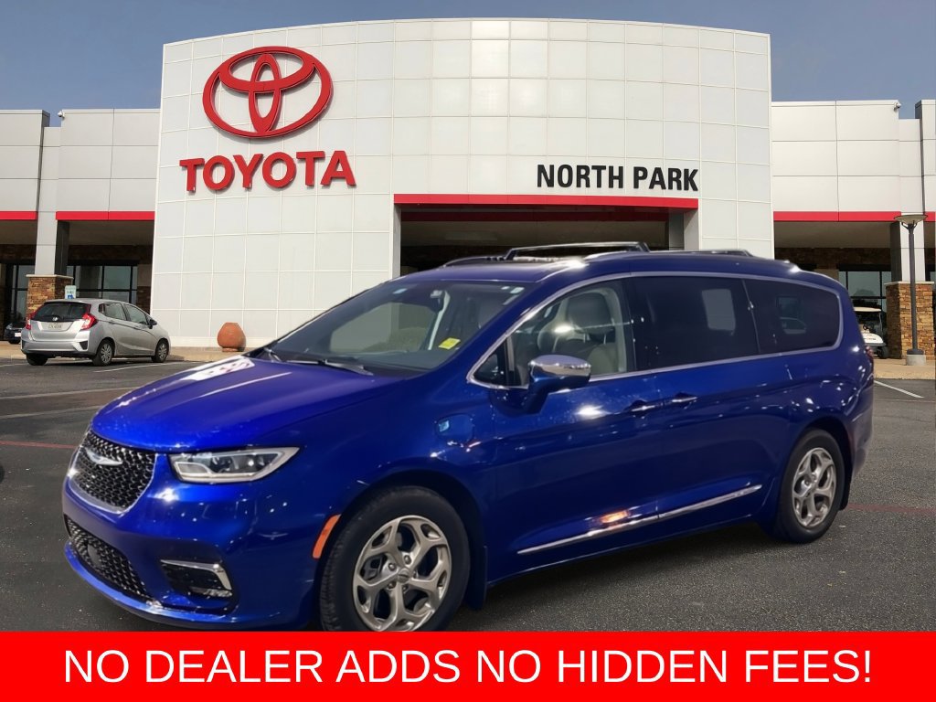 Used 2021 Chrysler Pacifica Limited FWD image 1