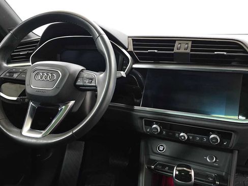 Used 2021 Audi Q3 2.0T Premium Plus w/ Premium Plus Package AWD/4WD image 11