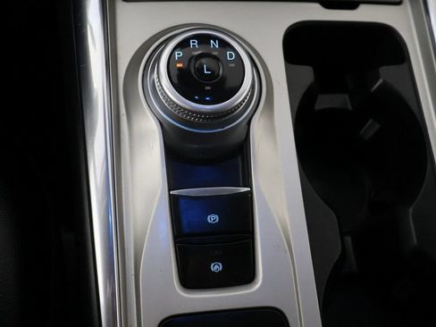 Used 2022 Ford Explorer Limited w/ Equipment Group 301A RWD image 56