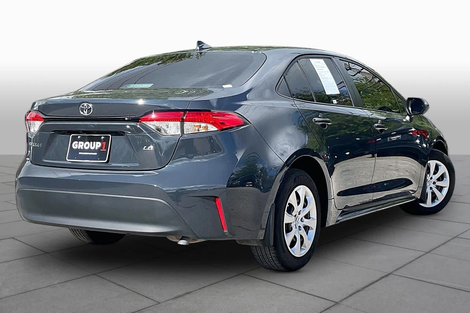 Used 2026 Toyota Corolla LE FWD image 13