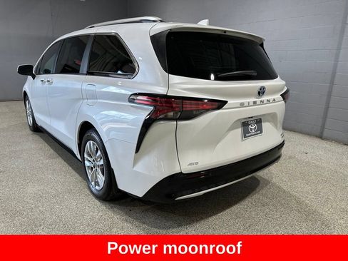 Certified 2023 Toyota Sienna Limited AWD/4WD image 9