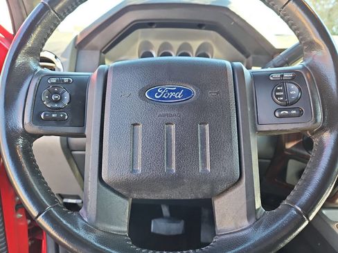 Used 2011 Ford F250 Lariat w/ Lariat Interior Pkg image 26