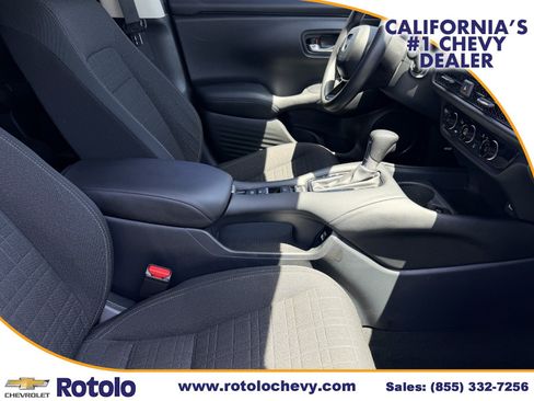 Used 2023 Honda HR-V LX image 8