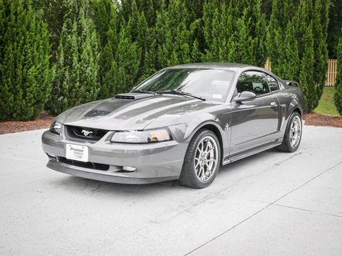 Used 2003 Ford Mustang Mach 1 RWD image 5