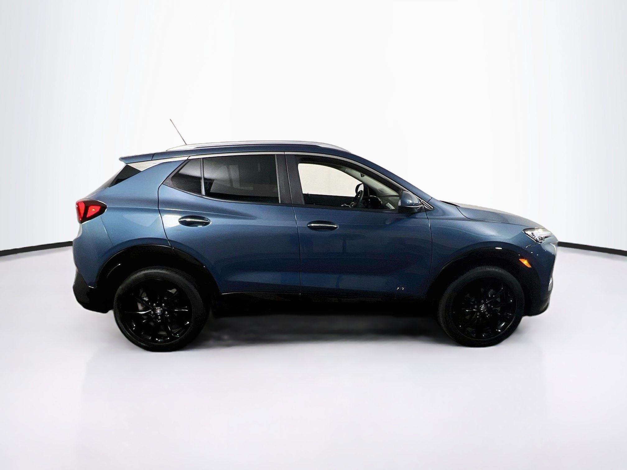 Used 2026 Buick Encore GX Sport Touring w/ Comfort Package AWD/4WD image 4
