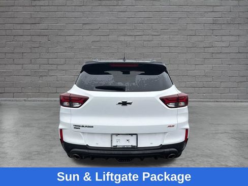 Used 2022 Chevrolet TrailBlazer RS w/ Sun and Liftgate Package AWD/4WD image 5