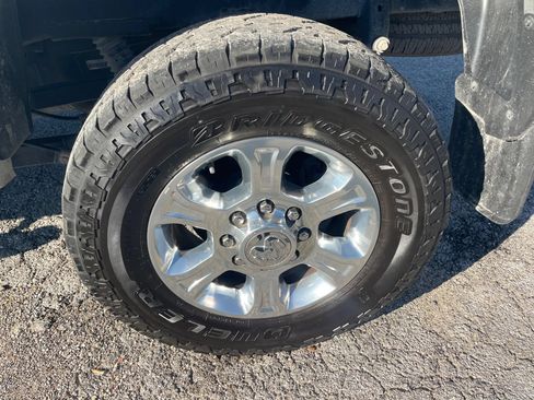 Used 2021 RAM 2500 Big Horn w/ Level 1 Equipment Group AWD/4WD image 9