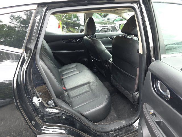 Used 2017 Nissan Rogue Sport SL AWD/4WD image 27