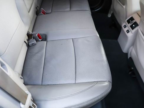 Used 2017 Subaru Outback 2.5i Limited image 31