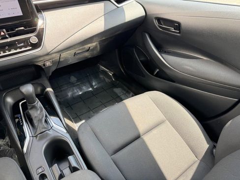 Used 2024 Toyota Corolla LE image 16