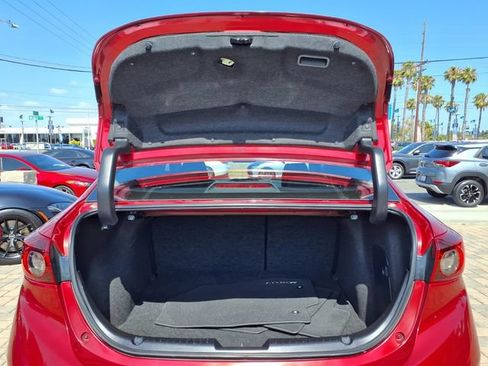 Used 2016 MAZDA MAZDA3 i Sport w/ Preferred Equipment Package FWD image 30