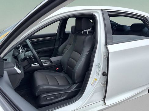 Used 2021 Honda Accord Sport image 30