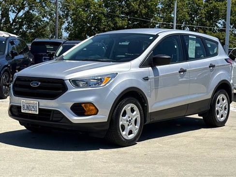 Used 2017 Ford Escape S FWD image 7