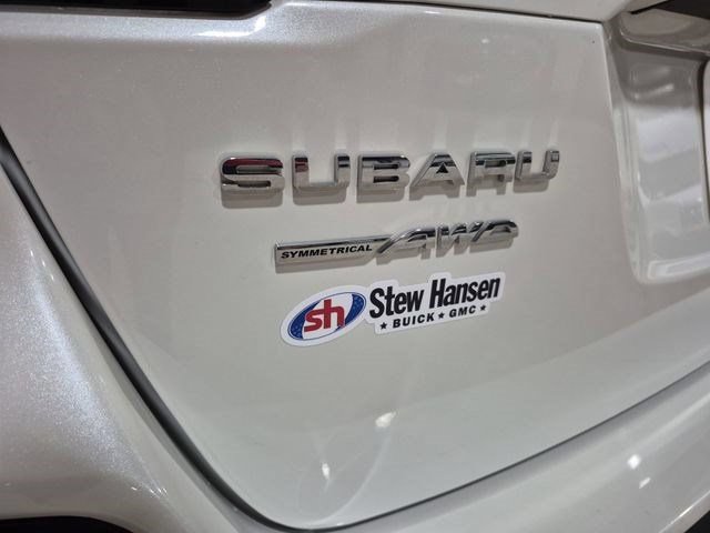 Used 2025 Subaru Outback Premium AWD/4WD image 32