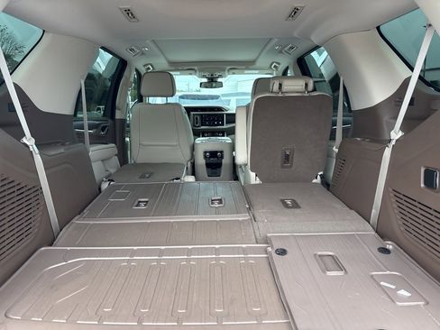 Used 2022 GMC Yukon Denali image 15