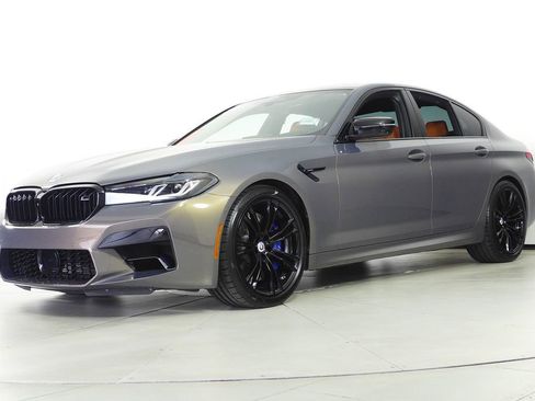 Used 2023 BMW M5 w/ Competition Package image 2