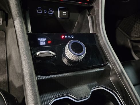 Used 2024 Jeep Grand Cherokee Limited image 33