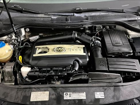 Used 2014 Volkswagen CC Sport FWD image 27