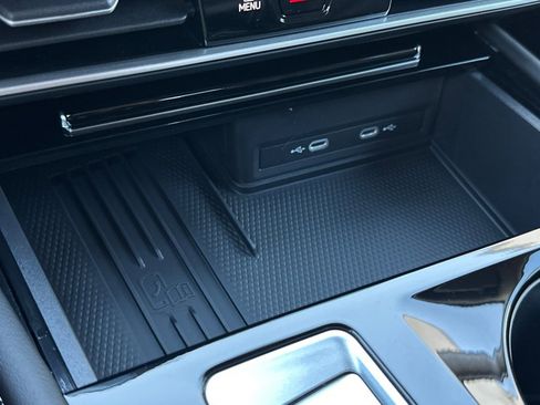 New 2026 Volkswagen Atlas SE FWD image 25
