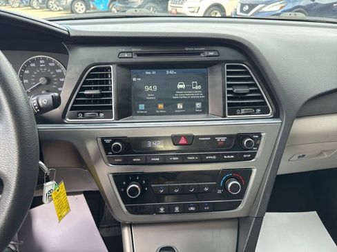 Used 2016 Hyundai Sonata Sport image 7