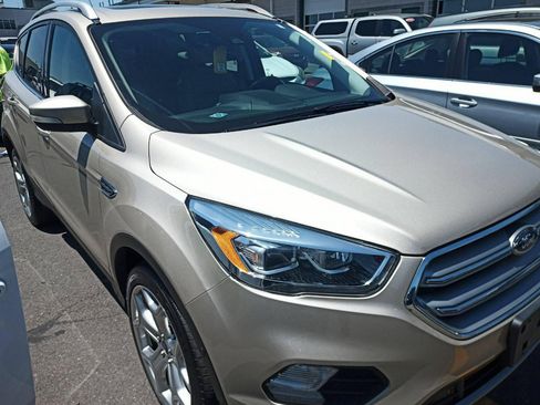 Used 2017 Ford Escape Titanium w/ Equipment Group 301A AWD/4WD image 3