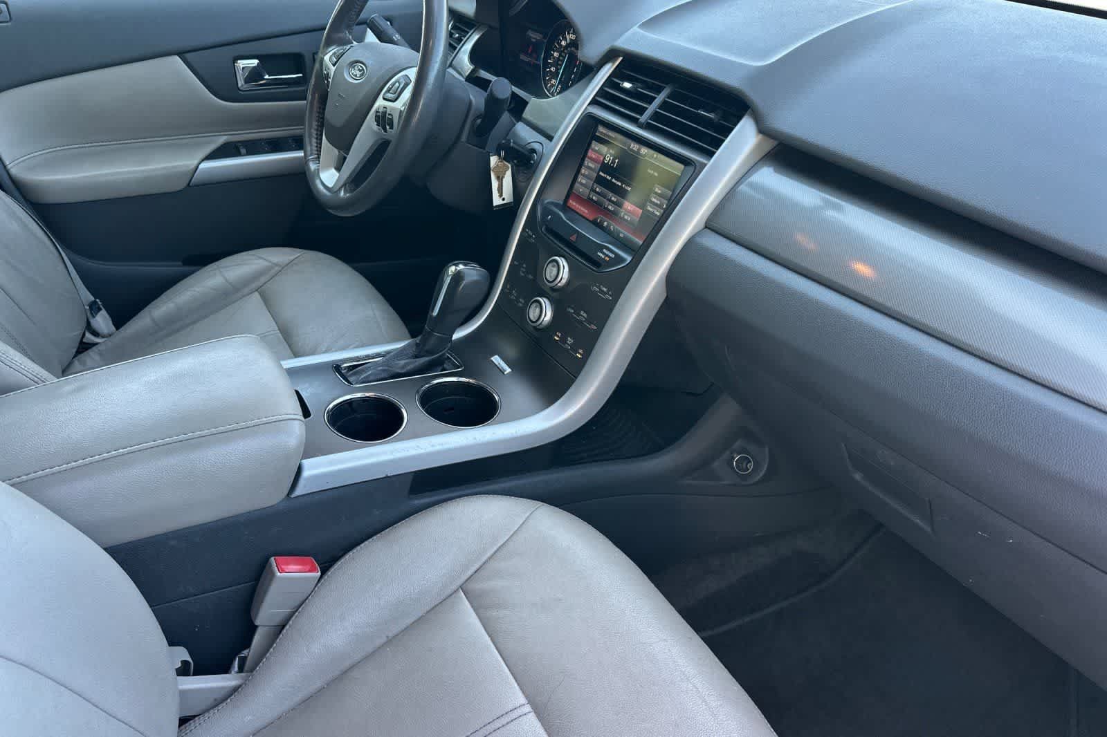 Used 2014 Ford Edge SEL w/ Equipment Group 205A FWD image 18