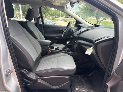 Used 2019 Ford Escape S FWD image 11