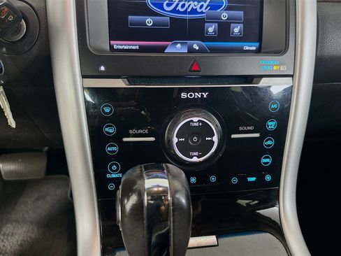 Used 2013 Ford Edge Limited FWD image 22
