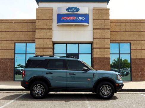 Certified 2023 Ford Bronco Sport Badlands image 5