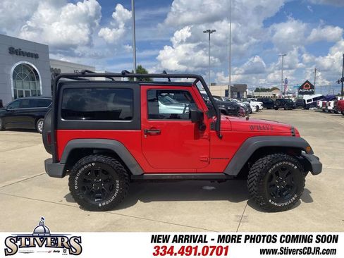 Used 2015 Jeep Wrangler Sport AWD/4WD image 10