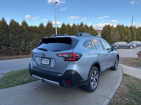 Used 2021 Subaru Outback Limited XT image 4