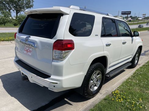 Used 2013 Toyota 4Runner SR5 image 5