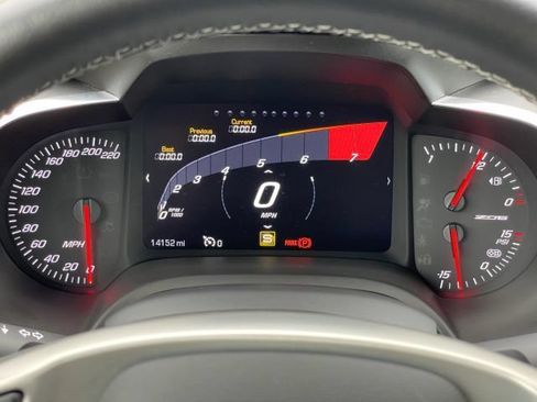 Used 2016 Chevrolet Corvette Z06 w/ Z07 Performance Package RWD image 28